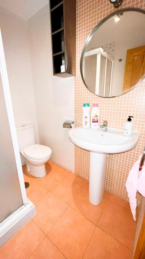 Huelin Beach Suite Aeropuerto マラガ エクステリア 写真